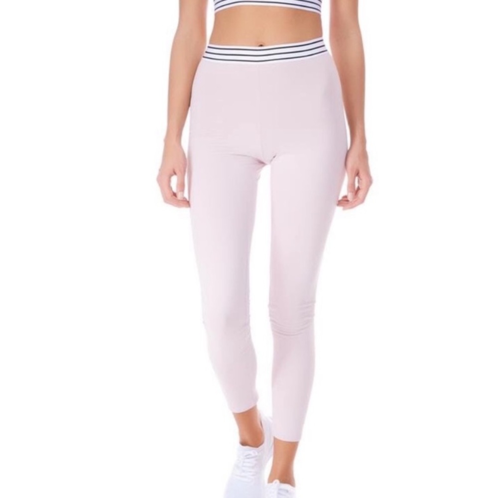 Same Los Angeles chalk pink workout legging
